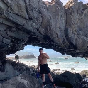 Meet your Posher, Xavier